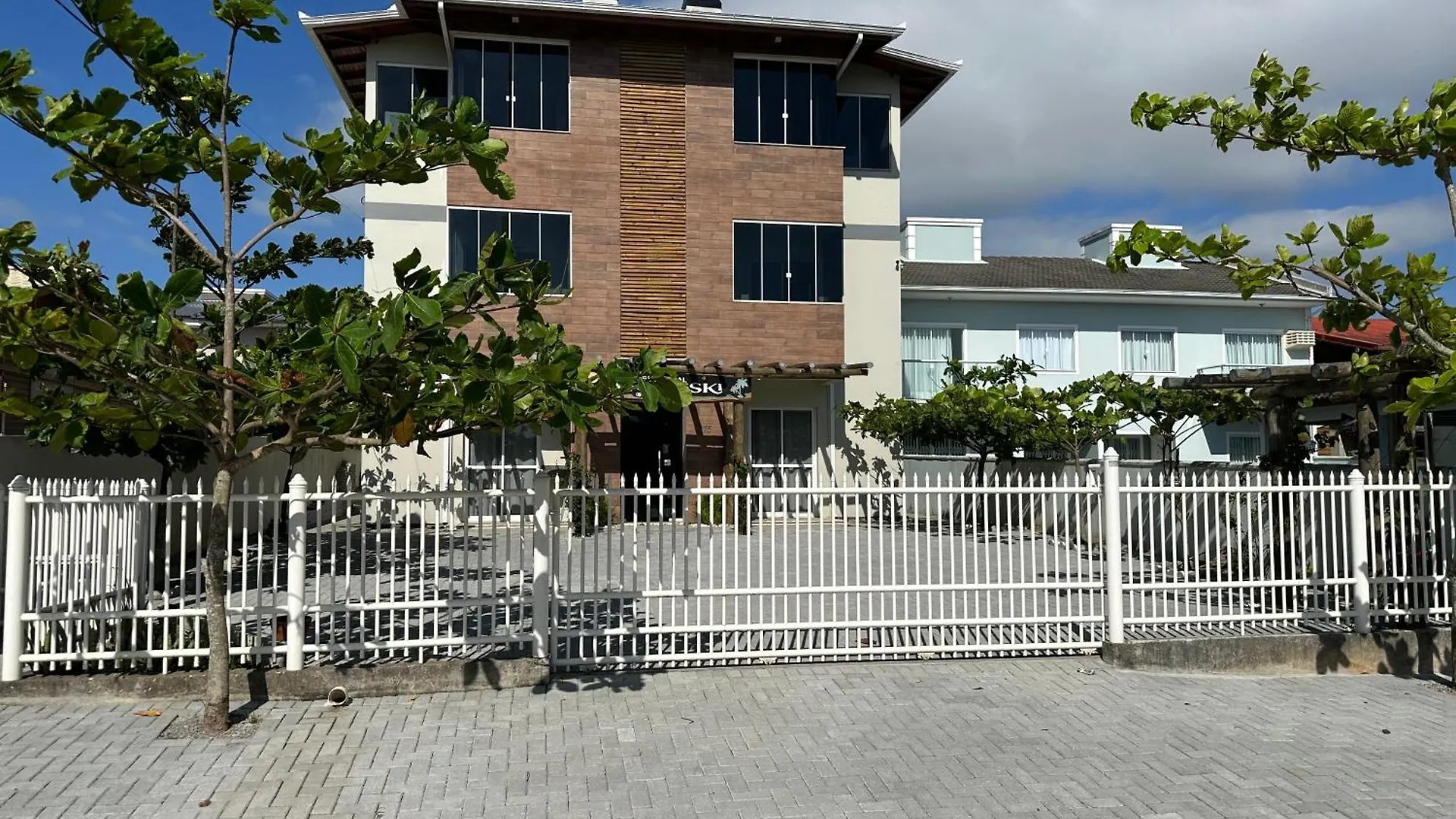 度假居 Residencial Wrubleski Sc 皮涅拉