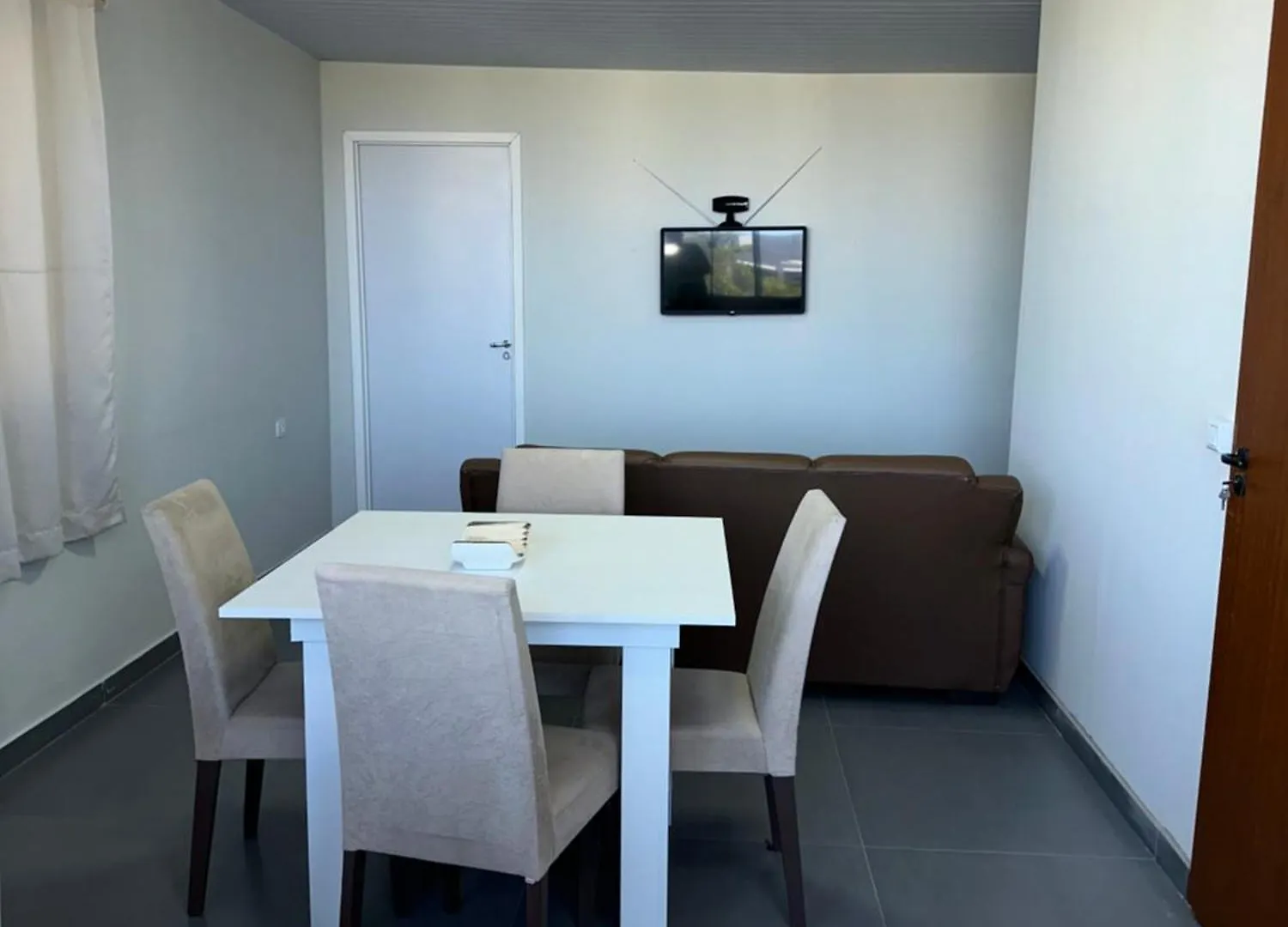 residencial wrubleski junto 6-7-8 Pinheira
